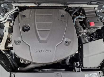 Volvo - V90