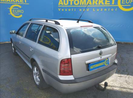 Škoda - Octavia