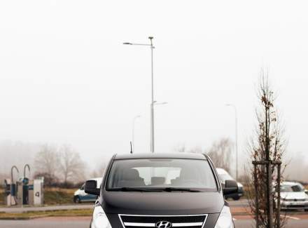 Hyundai - H-1