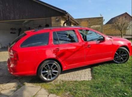 Škoda - Octavia