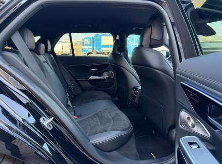 Mercedes-Benz - E-class