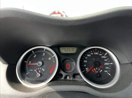 Renault - Megane