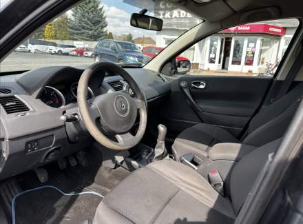 Renault - Megane
