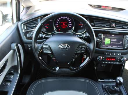 Kia - Cee'd