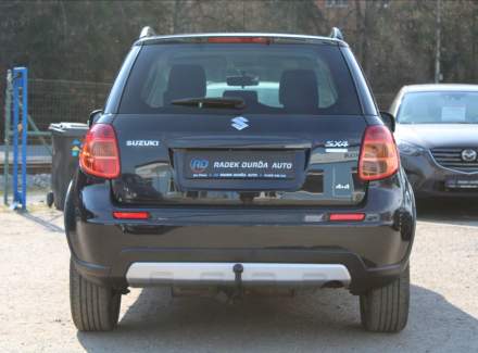 Suzuki - SX4