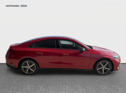 Mercedes-Benz - CLA