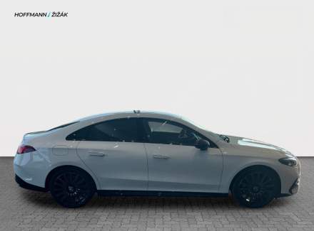 Mercedes-Benz - CLA