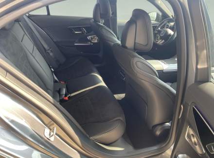 Mercedes-Benz - C-class