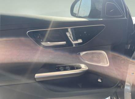 Mercedes-Benz - C-class