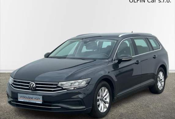 Volkswagen - Passat