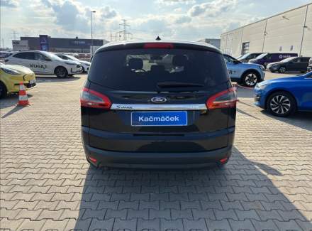 Ford - S-MAX