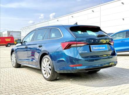 Škoda - Octavia