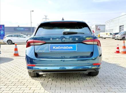 Škoda - Octavia
