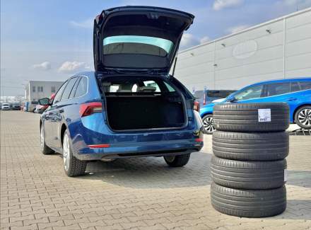 Škoda - Octavia