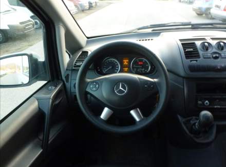 Mercedes-Benz - Vito