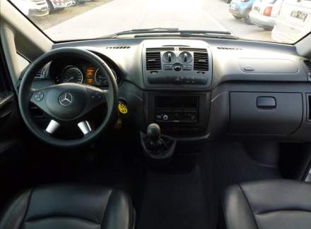 Mercedes-Benz - Vito