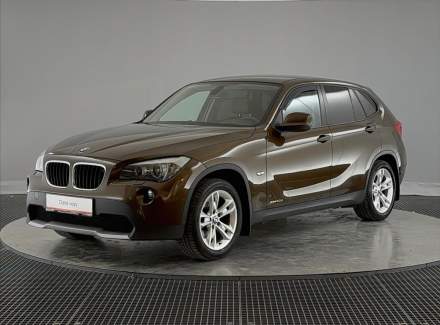 BMW - X1
