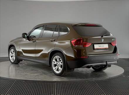 BMW - X1