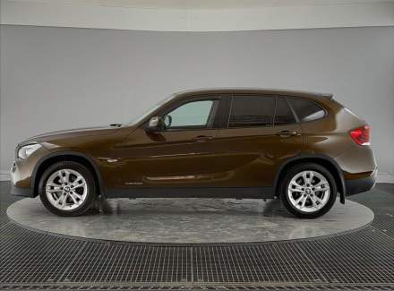 BMW - X1