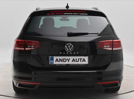 Volkswagen - Passat
