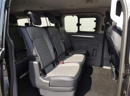 Volkswagen - Caravelle