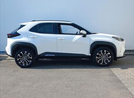 Toyota - Yaris Cross