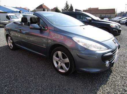 Peugeot - 307