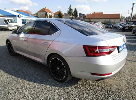 Škoda - Superb