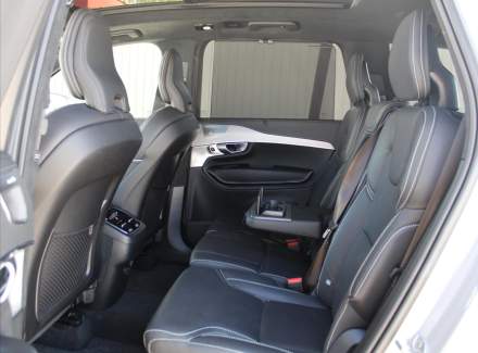 Volvo - XC90