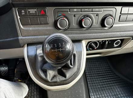 Volkswagen - Transporter