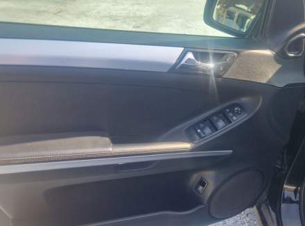 Mercedes-Benz - M-class