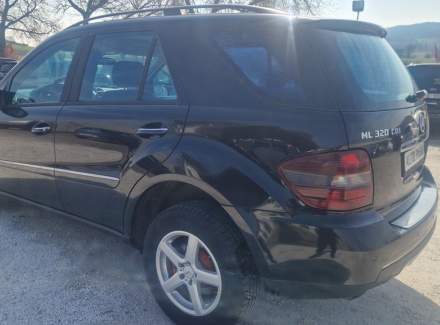 Mercedes-Benz - M-class