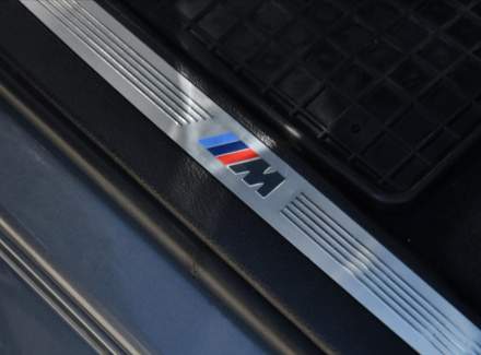 BMW - X6