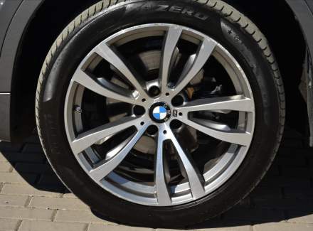 BMW - X6