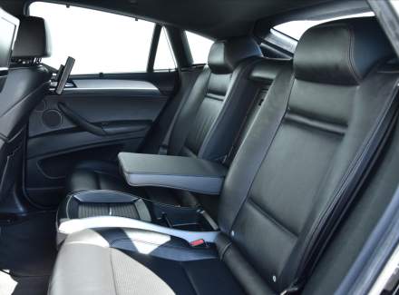 BMW - X6