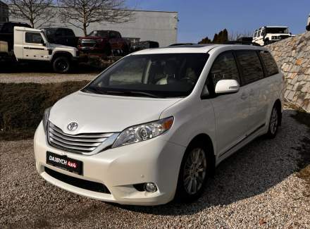 Toyota - Sienna