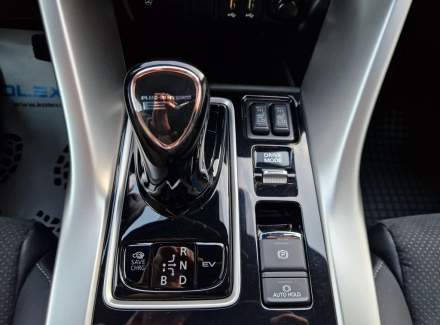 Mitsubishi - 3000 GT