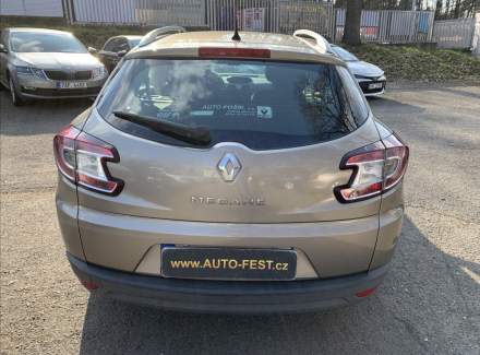 Renault - Megane