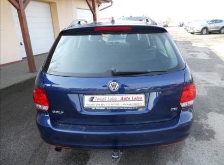Volkswagen - Golf