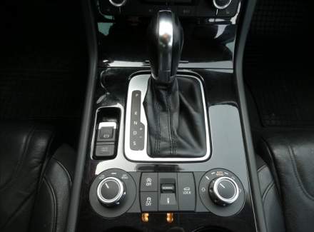 Volkswagen - Touareg