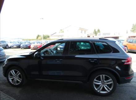 Volkswagen - Touareg