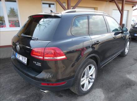 Volkswagen - Touareg