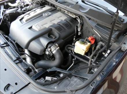 Volkswagen - Touareg