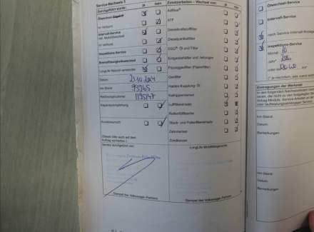 Volkswagen - Touareg