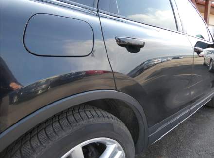 Volkswagen - Touareg