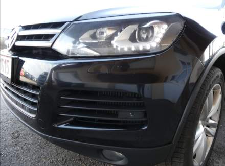 Volkswagen - Touareg