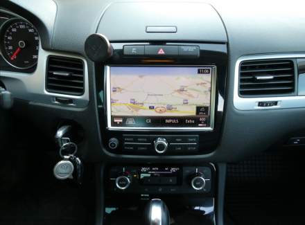 Volkswagen - Touareg