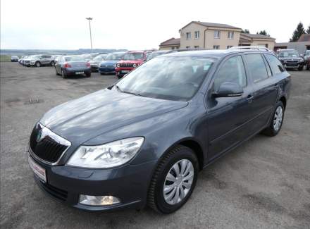 Škoda - Octavia