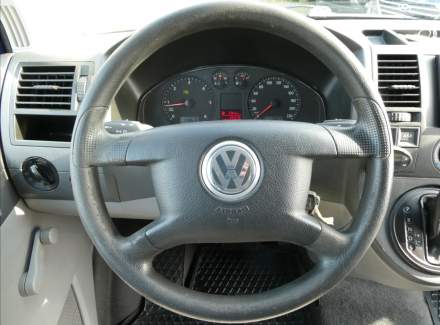 Volkswagen - T5 California