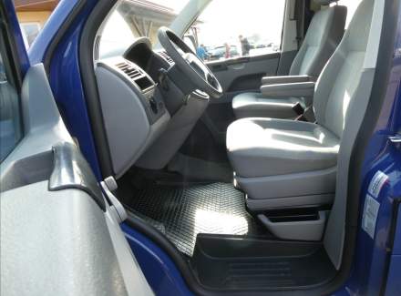 Volkswagen - T5 California